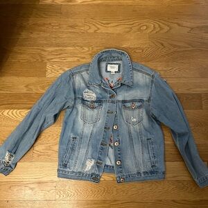 Denim jacket with flower embroidery